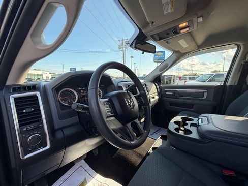 Used 2016 RAM 2500 SLT AWD/4WD image 10