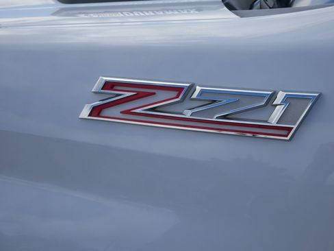 Used 2020 Chevrolet Silverado 3500 LT w/ Convenience Package AWD/4WD image 18