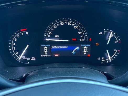 Used 2017 Cadillac XT5 Luxury image 9