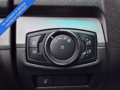 Used 2014 Ford Explorer XLT w/ Equipment Group 202A FWD image 28