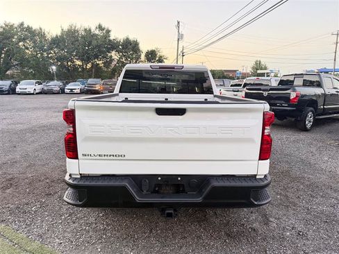 Used 2020 Chevrolet Silverado 1500 W/T w/ WT Value Package AWD/4WD image 5