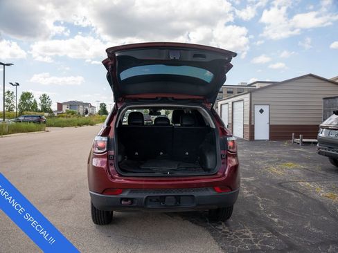 Used 2022 Jeep Compass Trailhawk w/ Trailhawk Convenience Group image 10