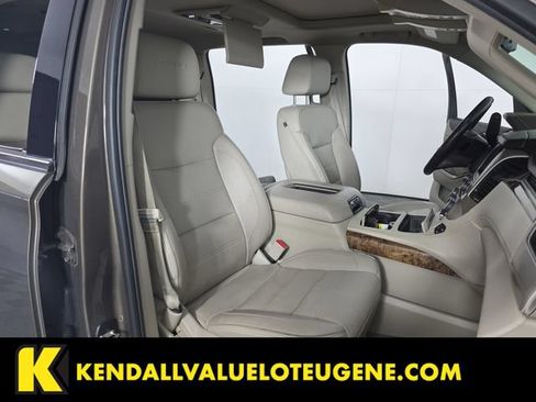 Used 2015 GMC Yukon XL Denali w/ Premium Package AWD/4WD image 24