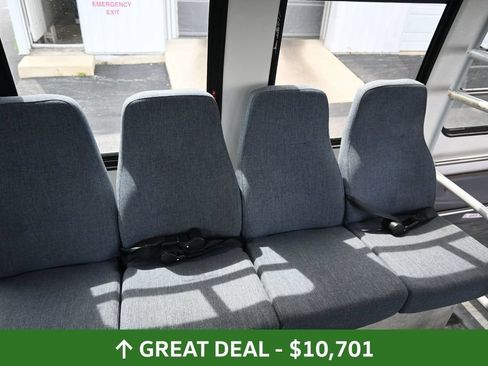 Used 2003 Ford E-450 and Econoline 450 RWD image 28