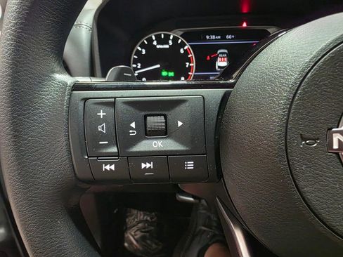 Used 2023 Nissan Rogue SV AWD/4WD image 28