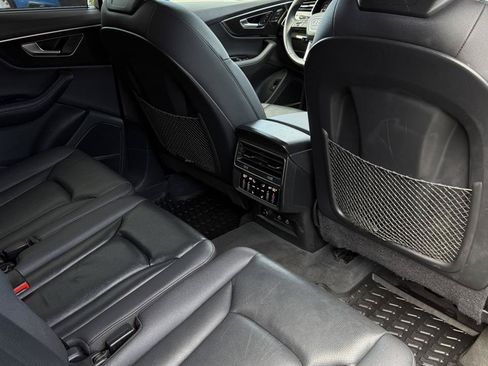 Used 2023 Audi Q7 2.0T Premium Plus w/ Premium Plus Package AWD/4WD image 39