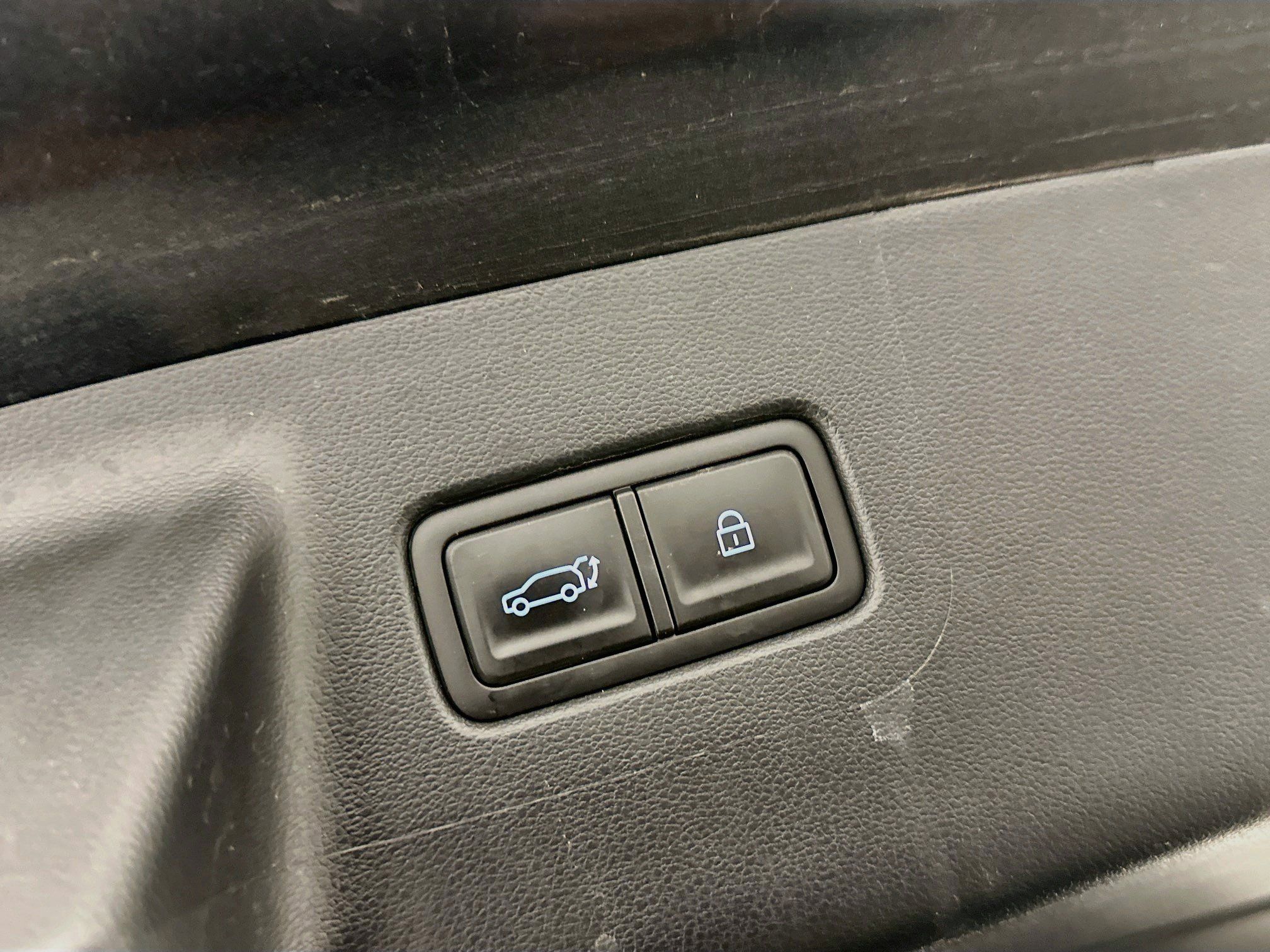 Used 2026 Hyundai Santa Fe SEL AWD/4WD image 30
