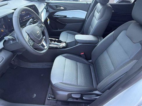 New 2026 Chevrolet Trax LT w/ Driver Confidence Package FWD image 16