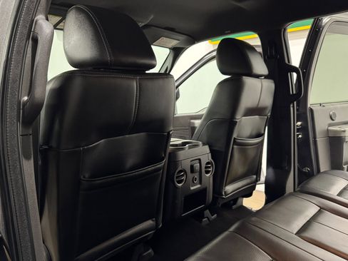 Used 2011 Ford F350 Lariat image 16