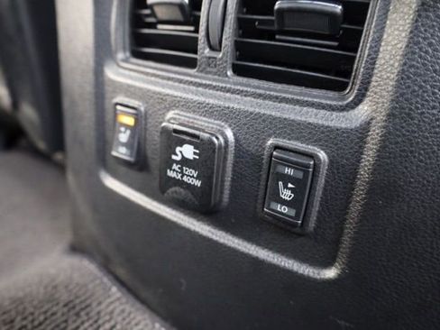 Used 2018 Nissan Titan PRO-4X w/ Pro-4x Convenience Package image 36