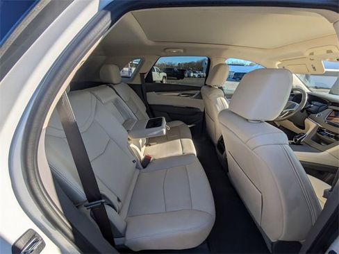 Used 2022 Cadillac XT5 Premium Luxury image 35