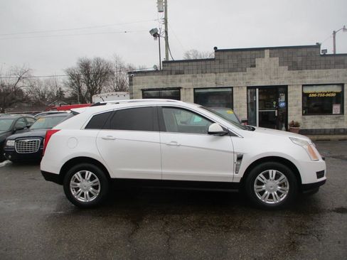 Used 2012 Cadillac SRX Luxury FWD image 2