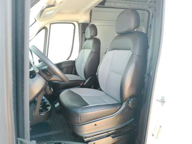 Used 2025 RAM ProMaster 3500 FWD image 20