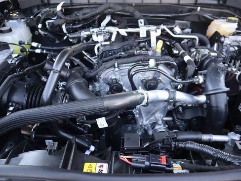 New 2025 Ford Bronco Big Bend image 22