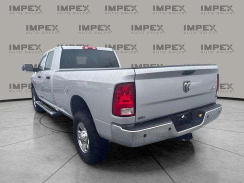 Used 2018 RAM 2500 Tradesman w/ Chrome Appearance Group AWD/4WD image 2