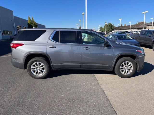 Used 2020 Chevrolet Traverse LS w/ LPO, Floor Liner Package FWD image 2
