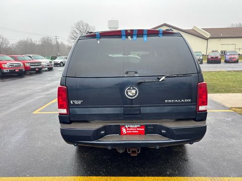 Used 2005 Cadillac Escalade AWD image 7