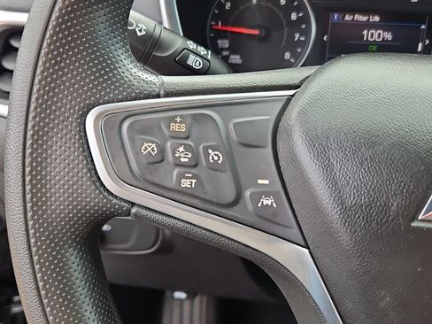 Used 2022 Chevrolet Equinox LT FWD image 11