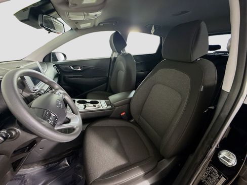 Used 2023 Hyundai Kona SE w/ Cargo Package image 22