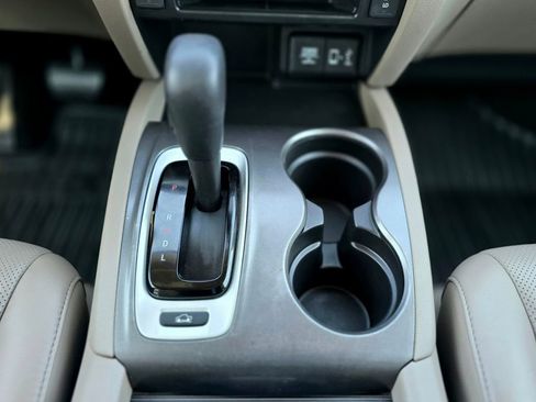 Used 2018 Honda Ridgeline RTL-T image 3