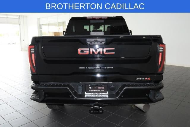 Used 2024 GMC Sierra 2500 AT4 w/ AT4 Premium Plus Package AWD/4WD image 4