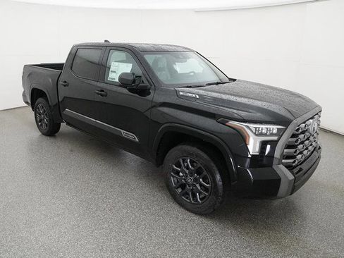 New 2025 Toyota Tundra Platinum AWD/4WD image 21