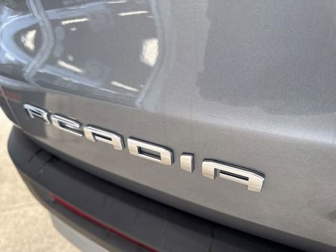 New 2026 GMC Acadia Elevation image 37