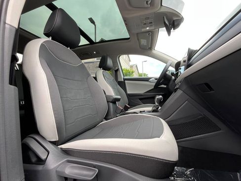New 2026 Volkswagen Taos SE AWD/4WD image 12