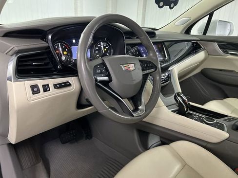 Certified 2020 Cadillac XT6 Premium Luxury FWD image 10