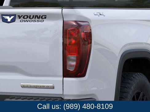 New 2026 GMC Sierra 1500 Elevation image 11