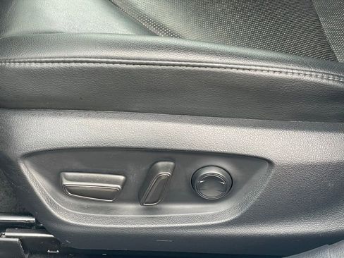 Used 2023 Toyota Camry XLE image 12