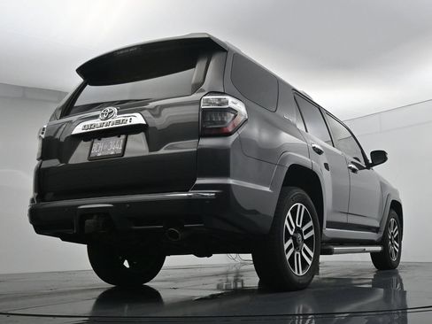 Used 2015 Toyota 4Runner Limited AWD/4WD image 22