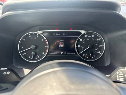 Used 2024 Nissan Rogue SV AWD/4WD image 19