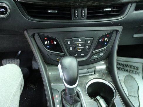 Used 2019 Buick Envision Essence image 14