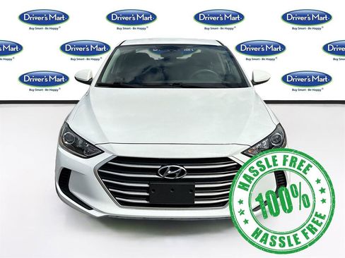 Used 2018 Hyundai Elantra SEL image 2
