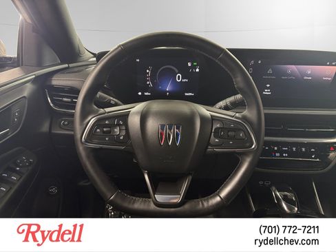 Used 2025 Buick Envista Avenir FWD image 13