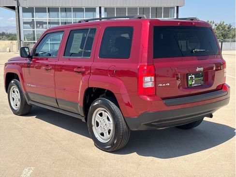 Used 2015 Jeep Patriot Sport w/ Power Value Group AWD/4WD image 6