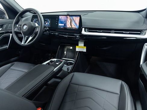 Certified 2025 BMW X1 xDrive28i w/ Convenience Package image 28