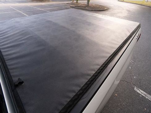 Used 2022 GMC Sierra 1500 Elevation image 16