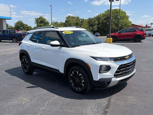 Used 2023 Chevrolet TrailBlazer LT FWD image 7