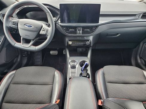 Used 2023 Ford Escape ST-Line w/ Tech Pack #1 AWD/4WD image 7
