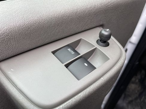 New 2025 Chevrolet Express 3500 w/ Driver Convenience Package image 4