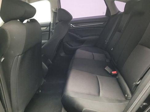 Used 2019 Honda Accord LX image 18