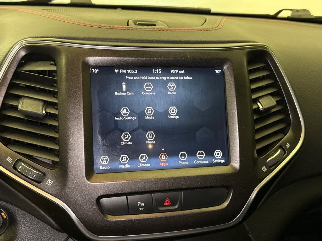 Used 2020 Jeep Grand Cherokee Altitude AWD/4WD image 24