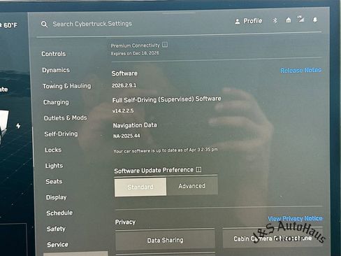 Used 2025 Tesla Cybertruck AWD Crew Cab image 19
