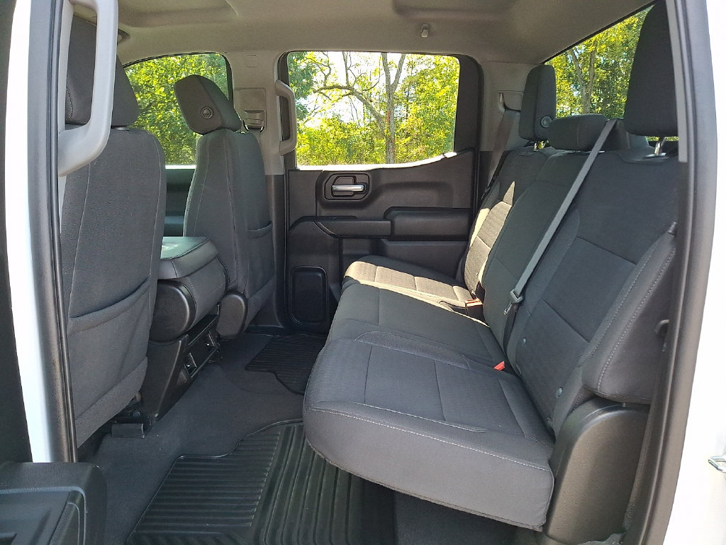 Used 2022 Chevrolet Silverado 1500 Custom AWD/4WD image 13