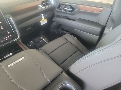 New 2026 GMC Yukon Denali w/ Sun & Power Step Package RWD image 14