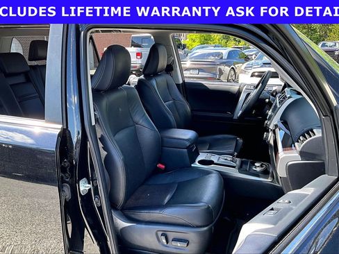 Used 2022 Toyota 4Runner Limited AWD/4WD image 7
