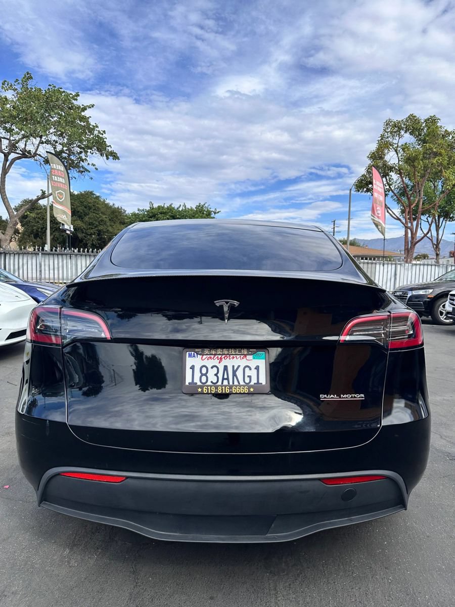 Used 2023 Tesla Model Y Performance AWD/4WD image 5