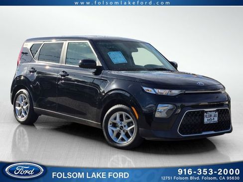 Used 2021 Kia Soul S image 1